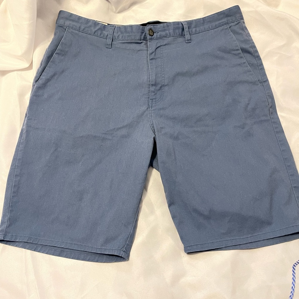 Volcom flat front shorts